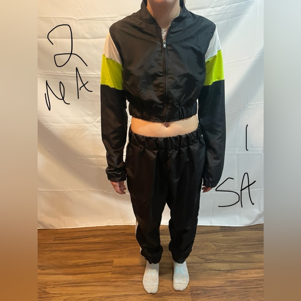 Costume